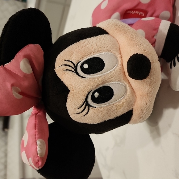 Crawling Mickey and Minnie - Picture 8 of 9